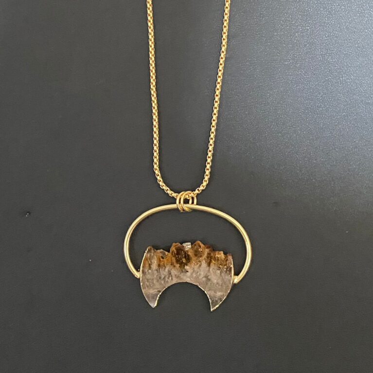 Gold Plated Natural Yellow Citrines Quartz Crescent Horn Stone Necklace